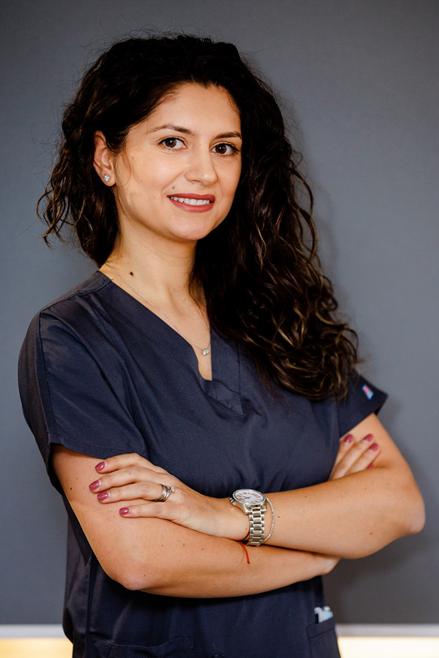 Dr. Andreea Scînteianu